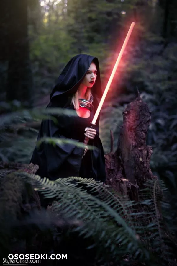 Star Wars Forest Moon - Genevieve and Kindra Stylerotica - 5