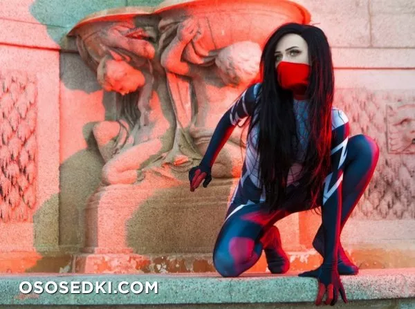 Rolyatistaylor  - Silk (Cindy Moon) - 4
