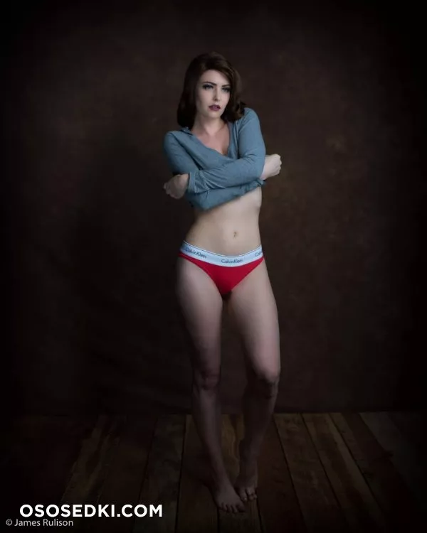 Jessica the Maid Of Might red lingerie - 5