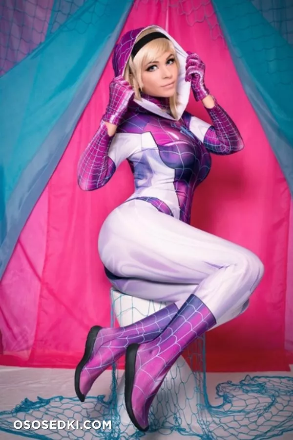 Danielle Beaulieu Spider-Gwen - 5