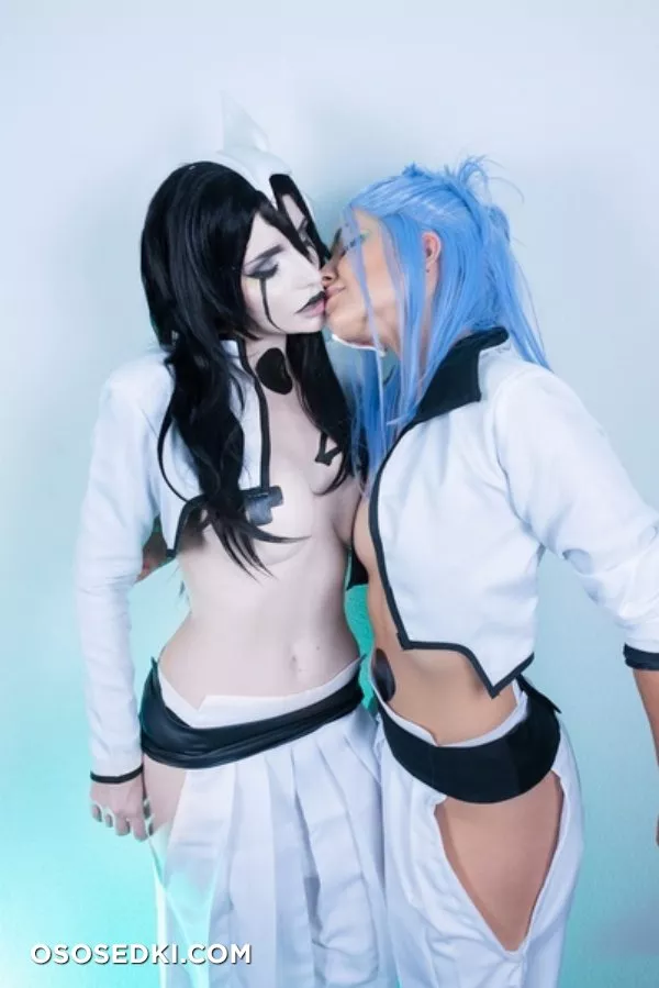 Katyuska Moonfox - Ulquiorra - Bleach patreon cosplay set - 2