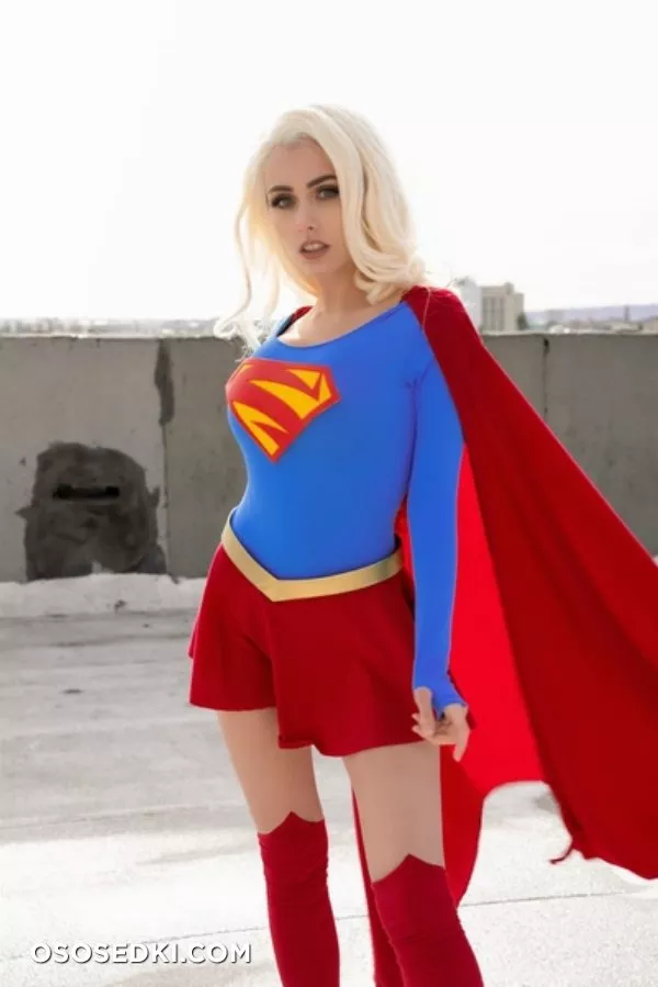 Rolyatistaylor - Super Girl patreon cosplay set - 2