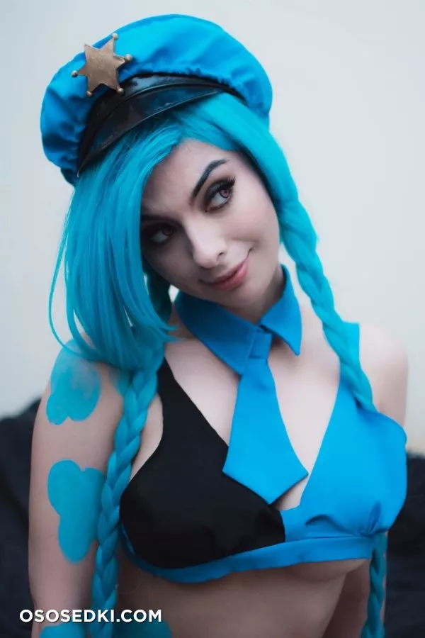 Valentina Kryp - Officer Jinx - erotic patreon cosplay set - 3