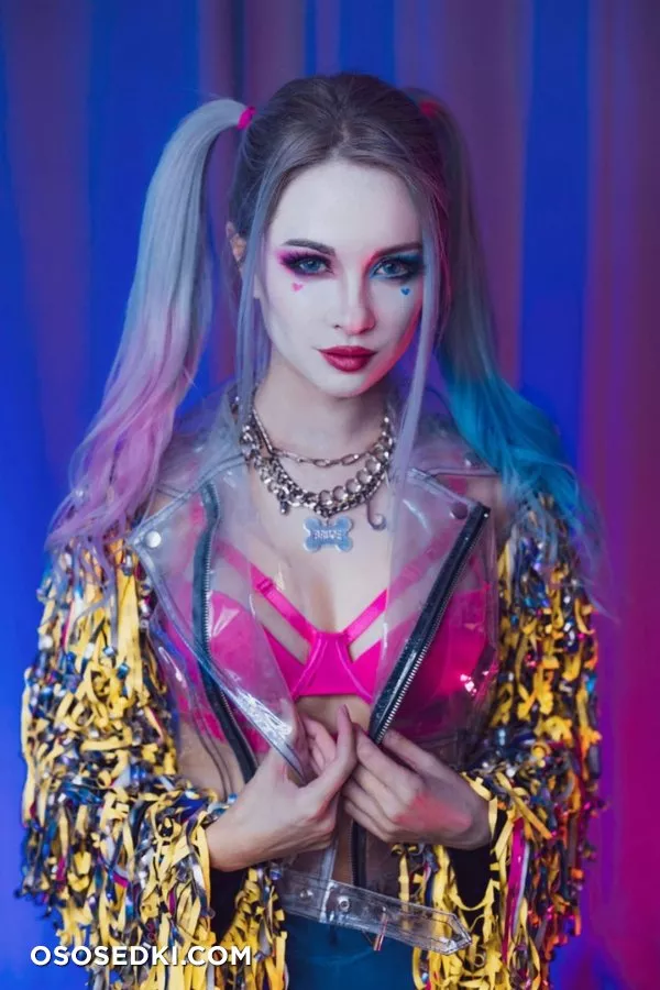 Hendoart cosplay - Harley boudoir  erotic patreon cosplay set - 1