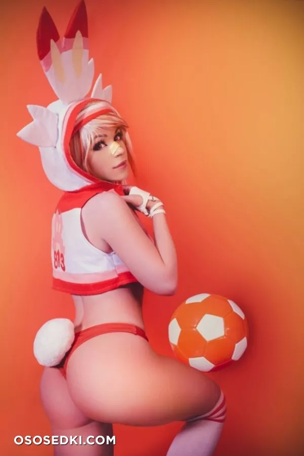 Danielle Beaulieu Scorbunny patreon cosplay set - 3