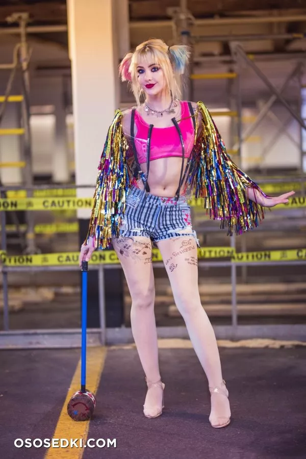 Luxlo cosplay - Harley patreon cosplay set - 1