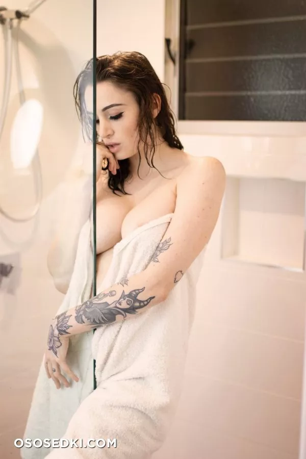 Kayla Erin - Shower erotic patreon set - 2