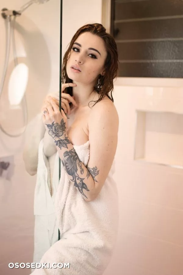 Kayla Erin - Shower erotic patreon set - 5