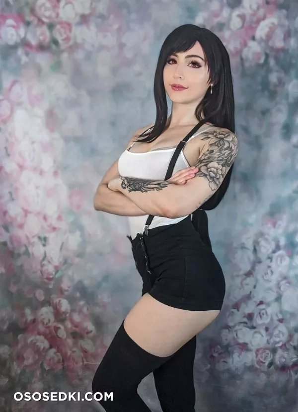Luxlo cosplay - Tifa (Final Fantasy VII) patreon cosplay set - 1