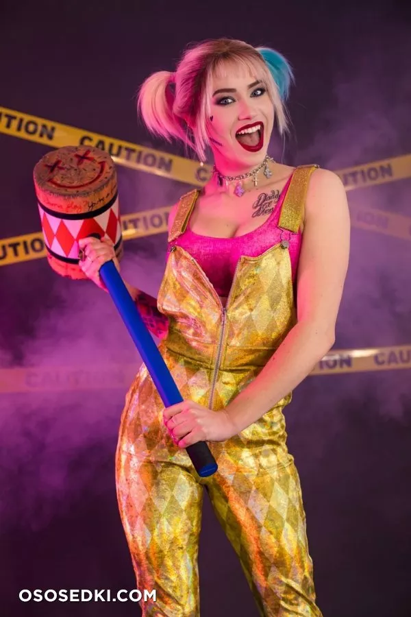 Nichameleon - Birds of Prey patreon cosplay set - 1