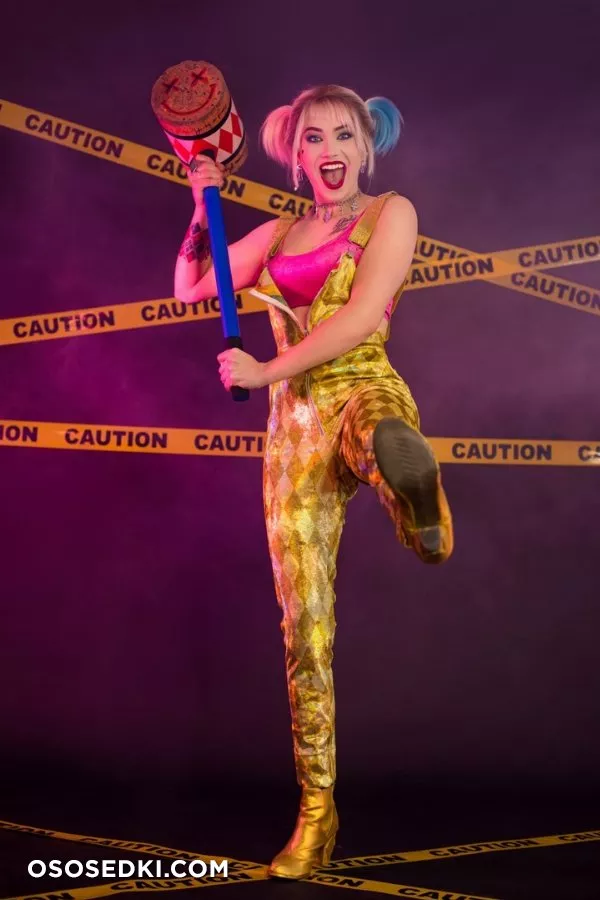 Nichameleon - Birds of Prey patreon cosplay set - 2