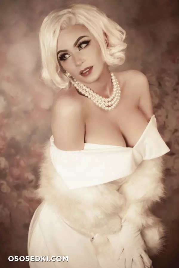 Danielle Beaulieu patreon cosplay set - 2