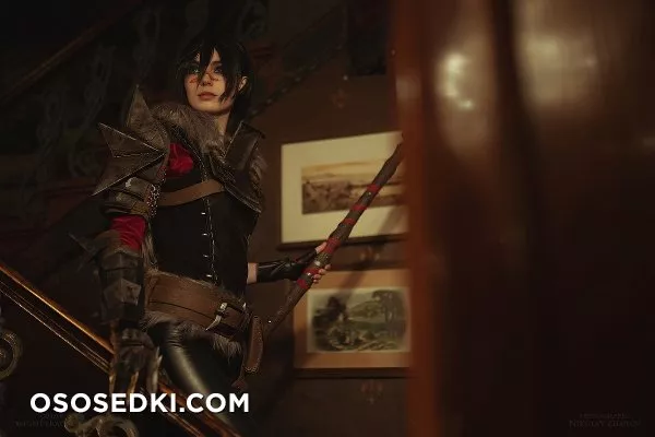 DRAGON AGE II - Fem Hawke - Алиса (Енот) Шпигель cosplay - 2