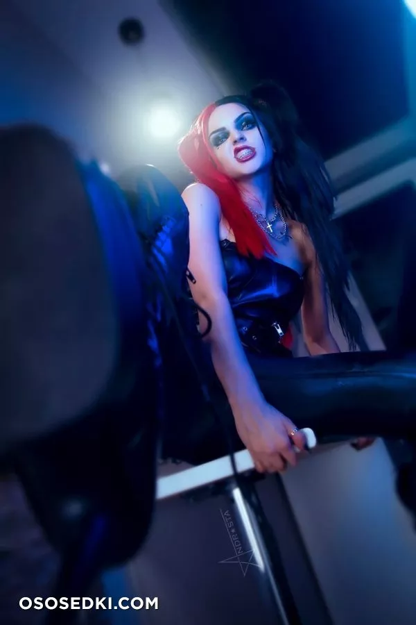 An****ta - Harley Quinn erotic patreon cosplay set - 2