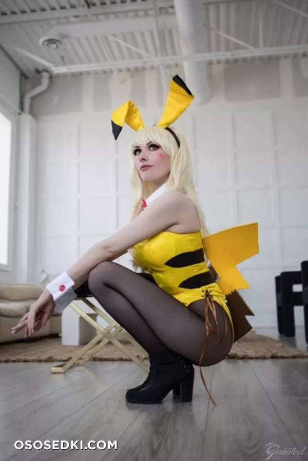 Rolyatistaylor - Bunny Pikachu patreon cosplay set - 2