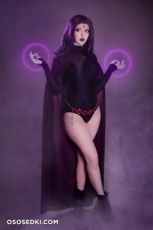 Tina Kinz - Raven erotic cosplay set - 2