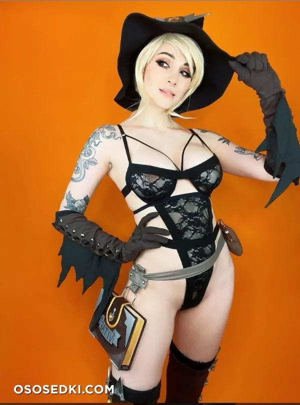 Kayla Erin - erotic patreon/onlyfans cosplay set - 4