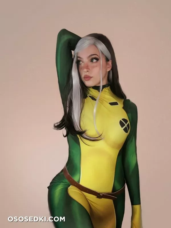 Miss Bri Torress - Rogue patreon cosplay set - 4