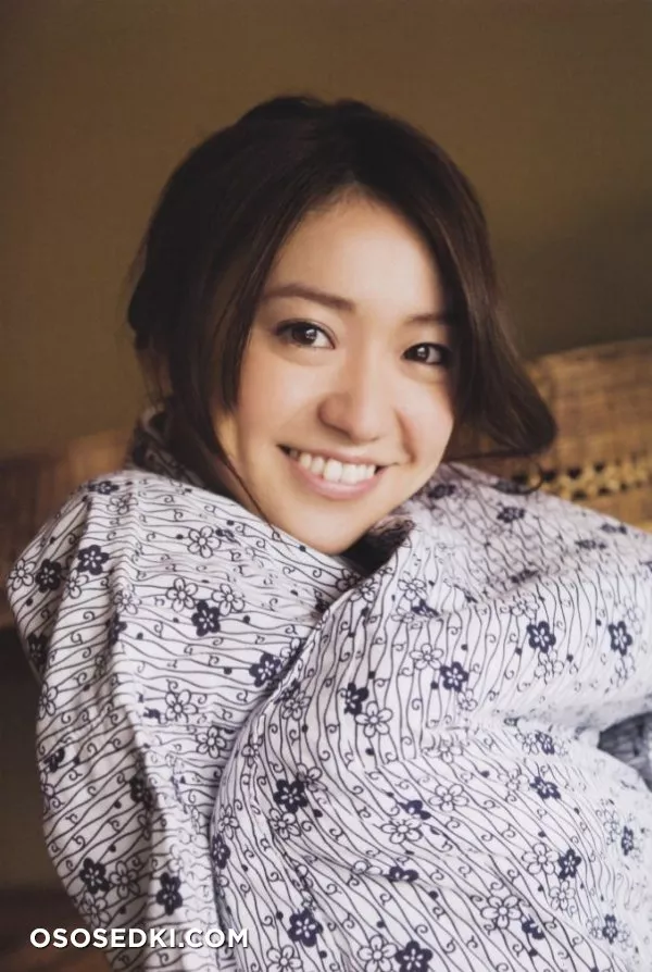 Yuuko Oshima (大島優子) - 1
