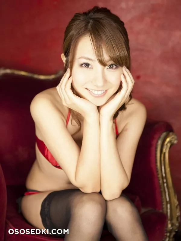 Azusa Yamamoto (山本 梓) - 2