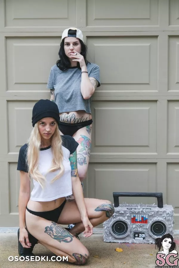 Vaire + Moony - 2