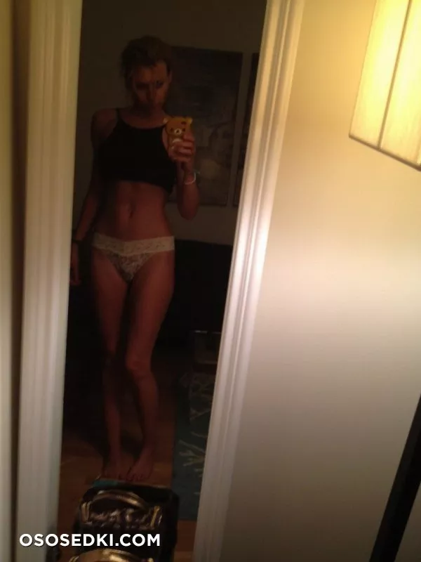 Аманда Мичалка голая, фото AJ Michalka  - 2