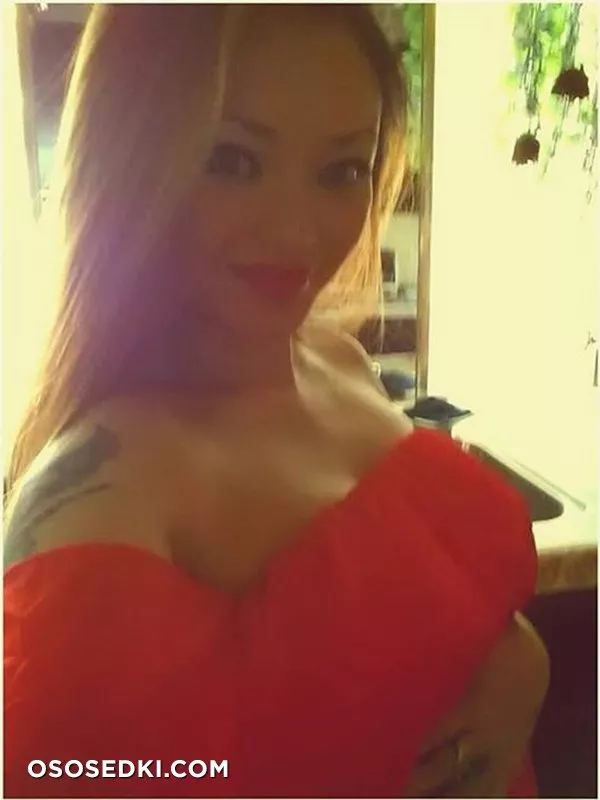Тила Текила голая - Tila Tequila фото - 4
