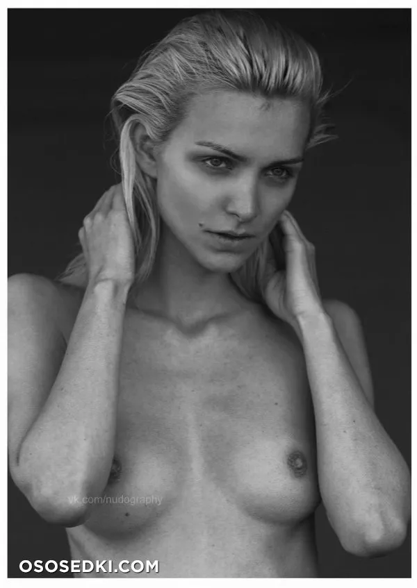 Ева Джии голая - фото Eva Gii - 1