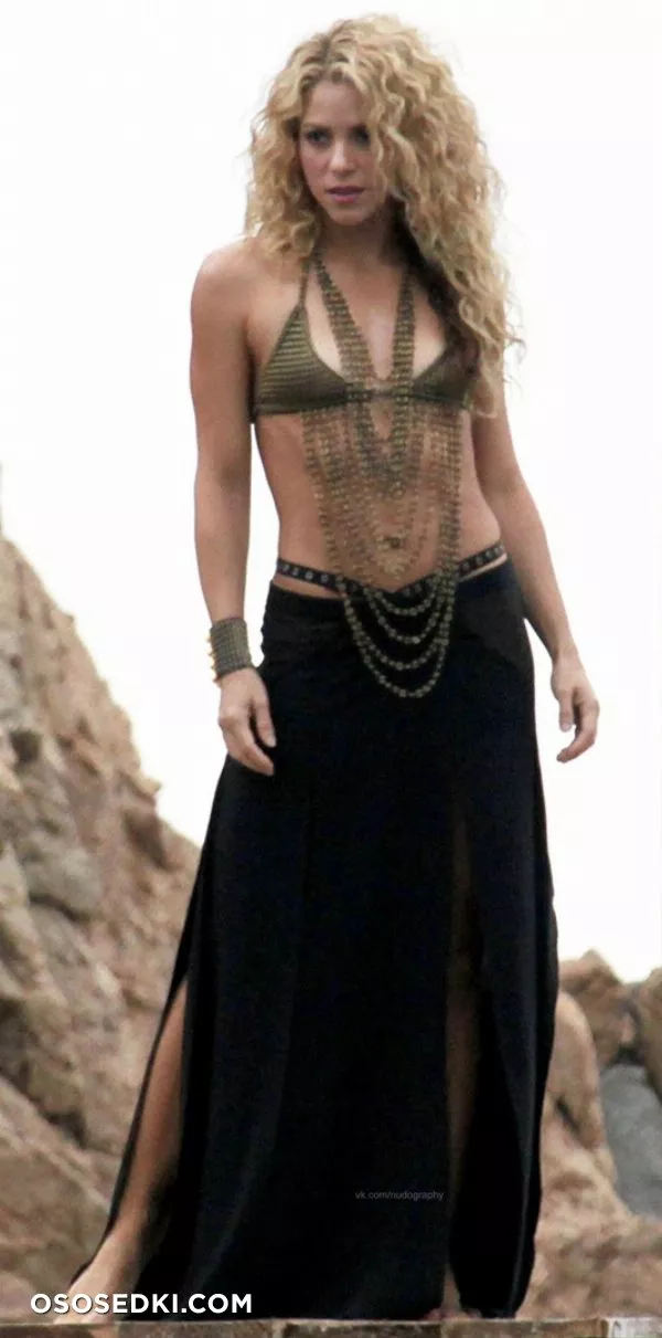 Шакира голая - фото Shakira - 1