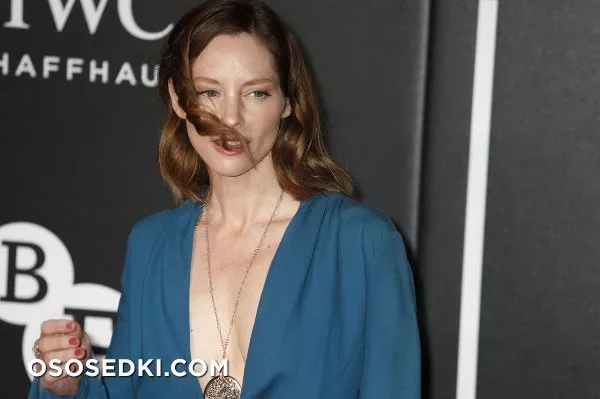 Сиенна Гиллори (Sienna Guillory) голая - 2