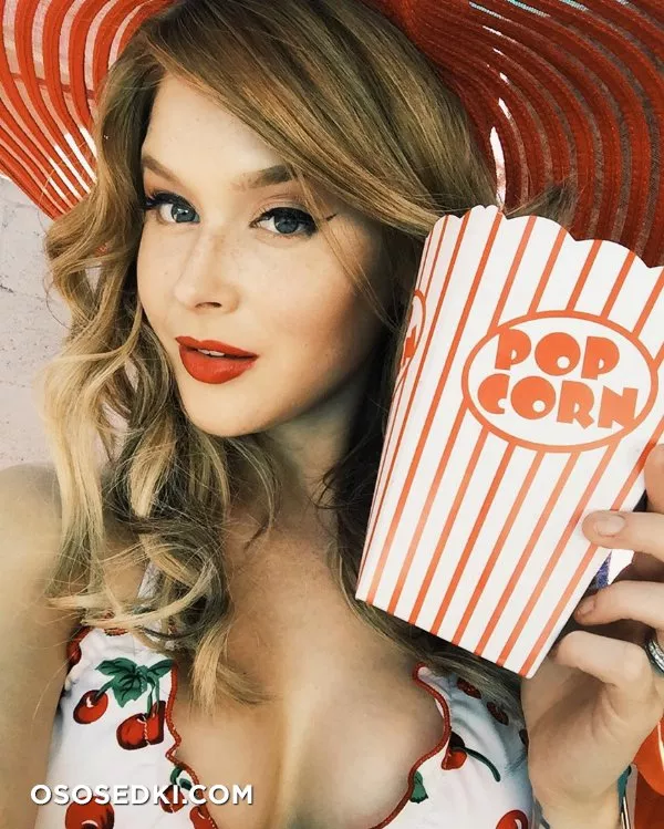 Рене Олстед голая - фото Renee Olstead - 4