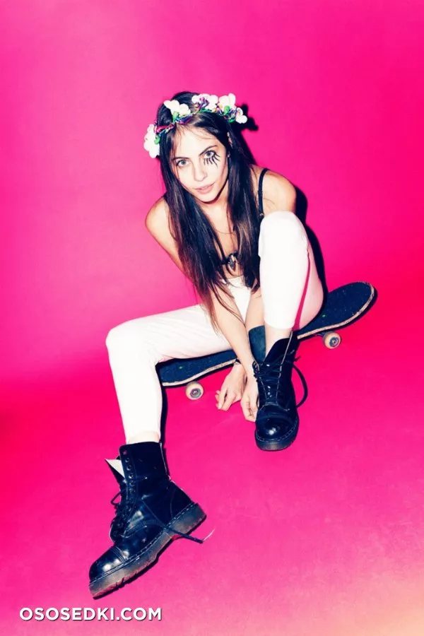 Уилла Холланд (Willa Holland) голая и сексуальная - 4