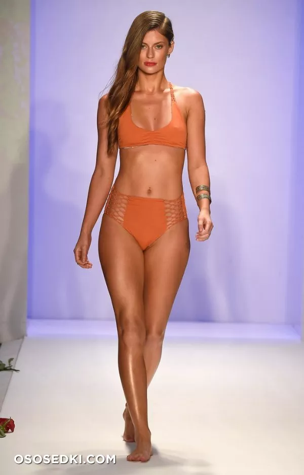 Ханна Стокинг голая - Hannah Stocking фото - 4