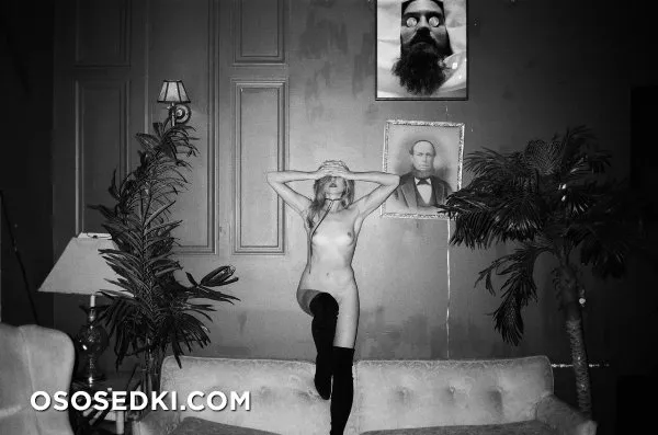 Пейдж Элкингтон (Paige Elkington) голая - фото - 1