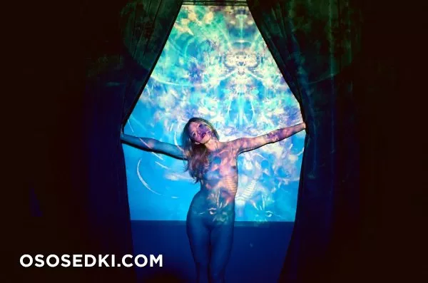 Пейдж Элкингтон (Paige Elkington) голая - фото - 2