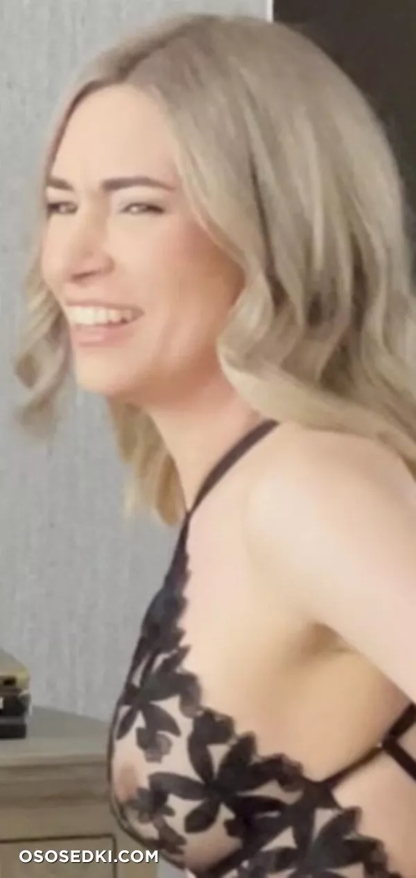 Alinity Nip Slip Onlyfans private - 4