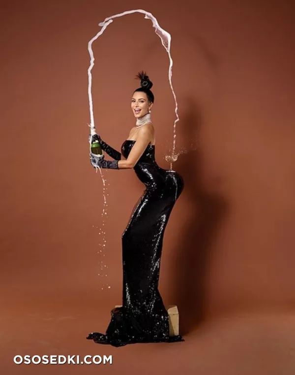 Kim Kardashian Nude Dress Strip Photoshoot private - 5