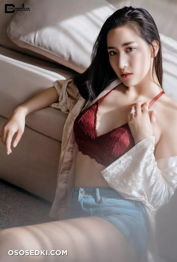 Amie Chontida - 2