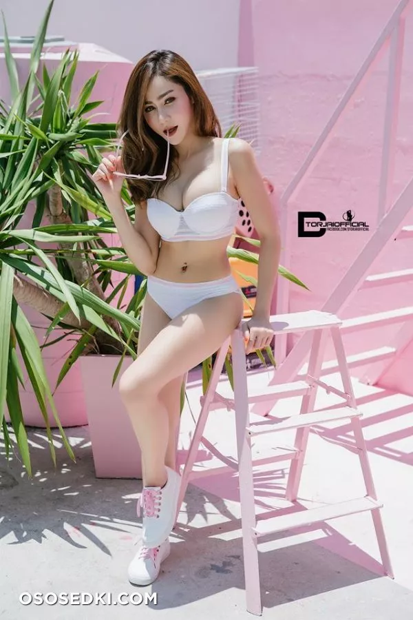 Aunchasa Ousuwan - 4