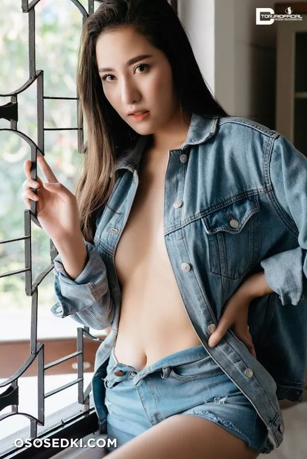 Amie Chontida - 1