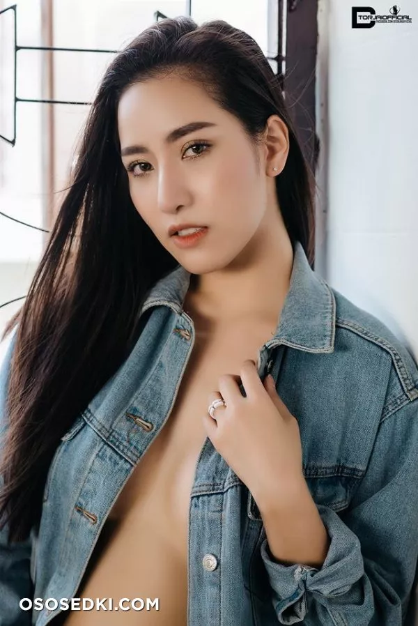 Amie Chontida - 3