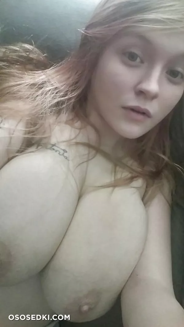 Hot Teen With Huge Natural Tits - 4